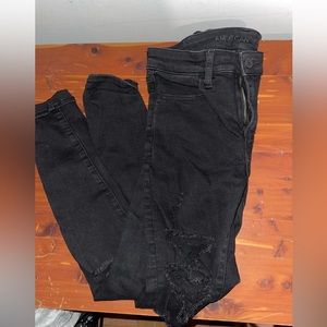 Black ripped American eagle jeans